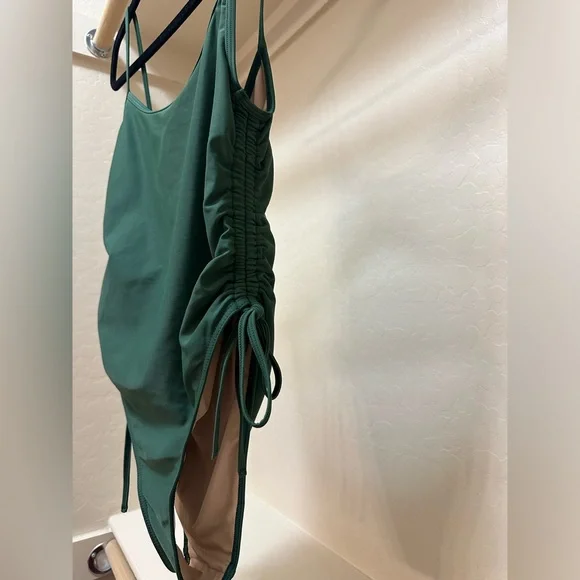 Gnash Swim -green size six - Picture 3 of 7